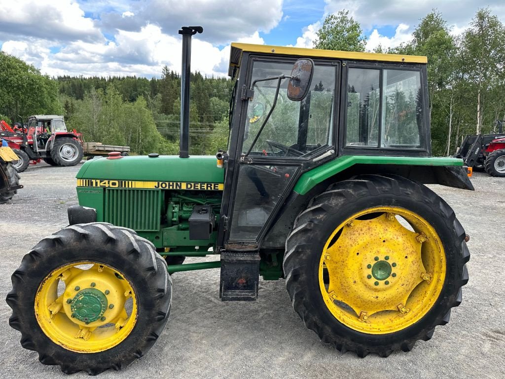 Traktor tipa John Deere 1140, Gebrauchtmaschine u Sorgues (Slika 3)