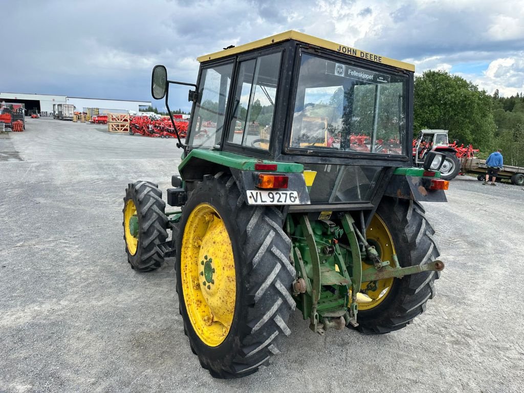 Traktor du type John Deere 1140, Gebrauchtmaschine en Sorgues (Photo 7)