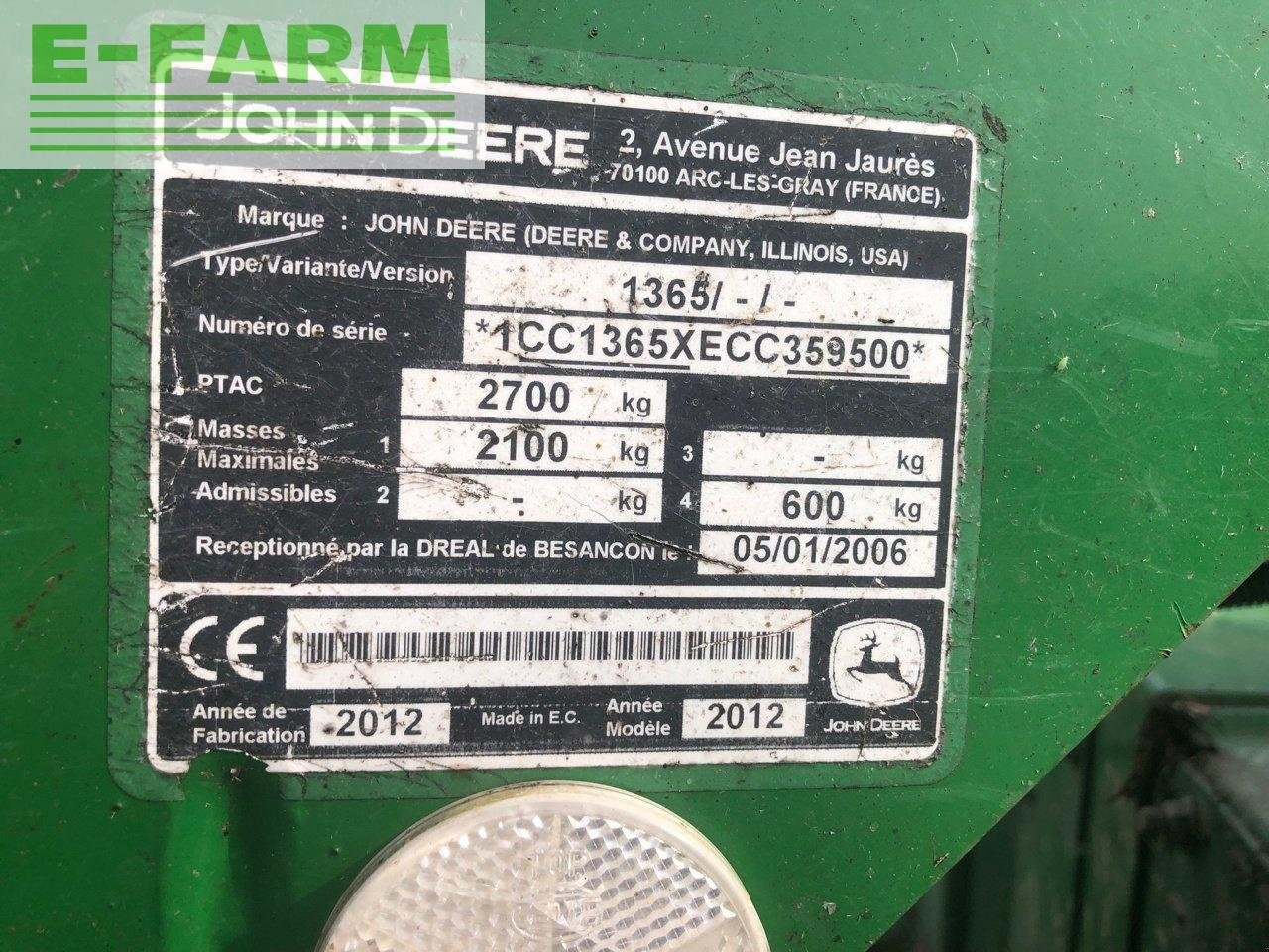 Traktor от тип John Deere 1365, Gebrauchtmaschine в CHAUVONCOURT (Снимка 7)