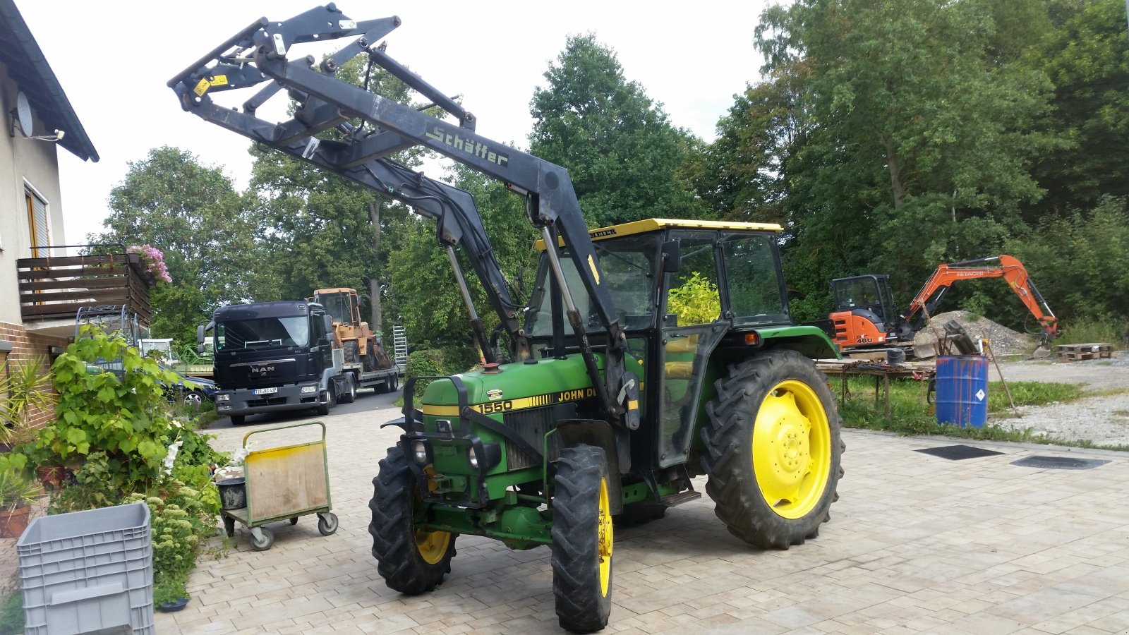 Traktor typu John Deere 1550, Gebrauchtmaschine w Reuth (Zdjęcie 3)