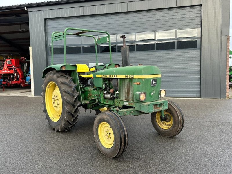 Traktor типа John Deere 1630 2-wd, Gebrauchtmaschine в BENNEKOM