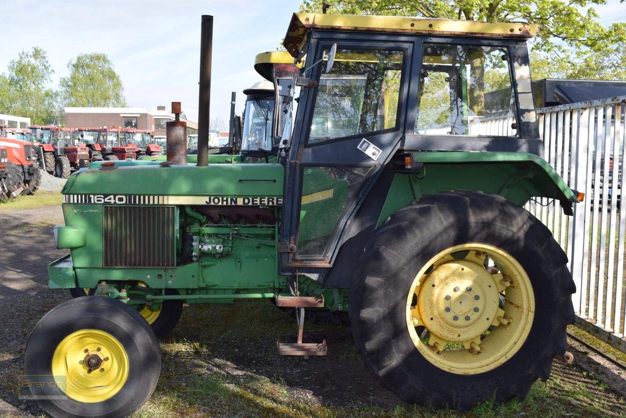 Traktor des Typs John Deere 1640, Gebrauchtmaschine in Oyten (Bild 2)