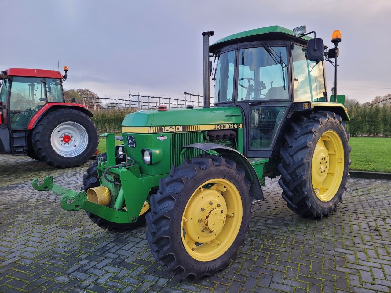 Traktor типа John Deere 1640, Gebrauchtmaschine в Houten (Фотография 4)