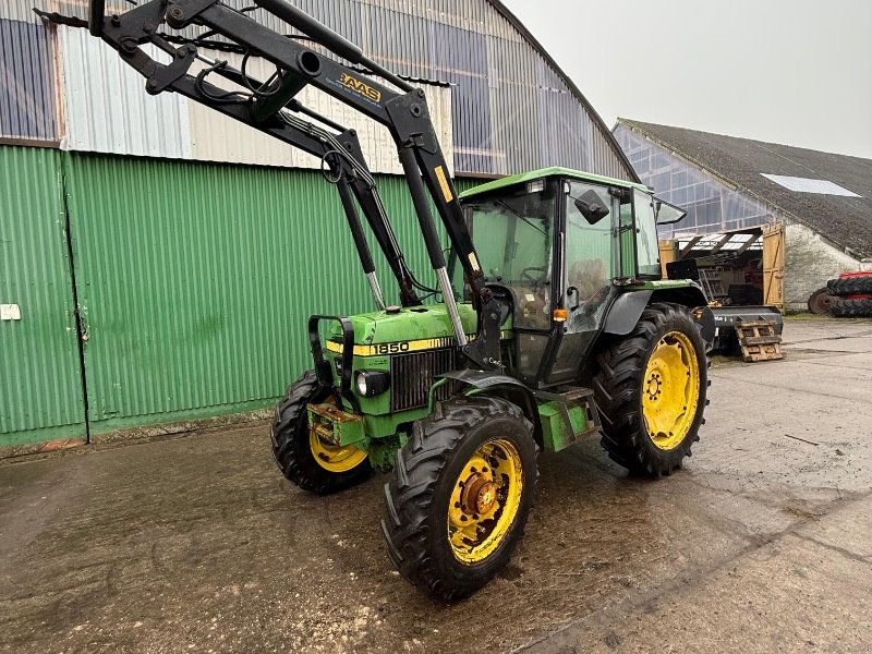 Traktor Türe ait John Deere 1850, Gebrauchtmaschine içinde Liebenwalde (resim 1)