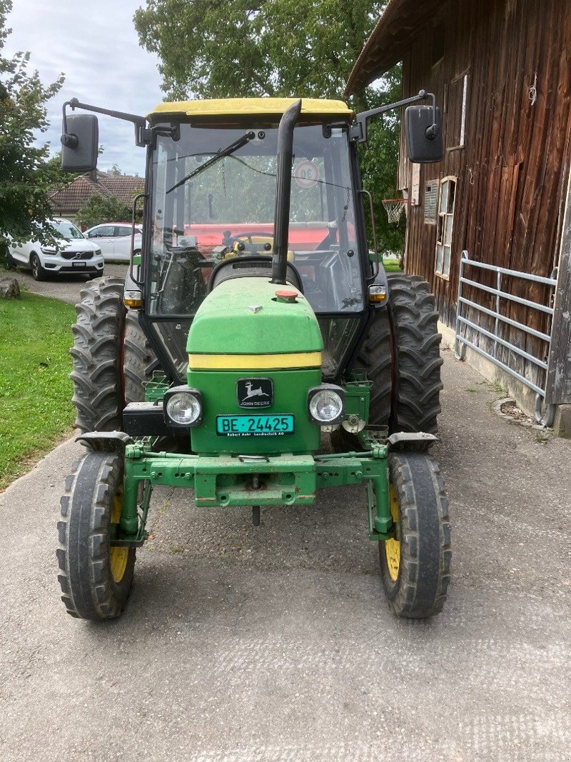 Traktor des Typs John Deere 1850, Gebrauchtmaschine in Ersingen (Bild 2)