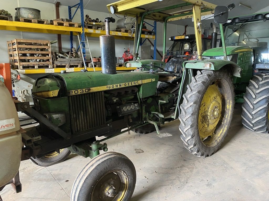 Traktor του τύπου John Deere 2030, Gebrauchtmaschine σε Kronenberg (Φωτογραφία 1)