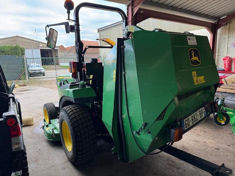 Traktor типа John Deere 2038R, Gebrauchtmaschine в Richebourg (Фотография 6)