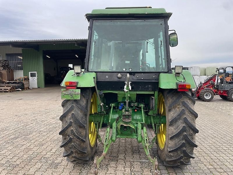 Traktor Türe ait John Deere 2040 mit Frontlader, Gebrauchtmaschine içinde Steinau  (resim 4)