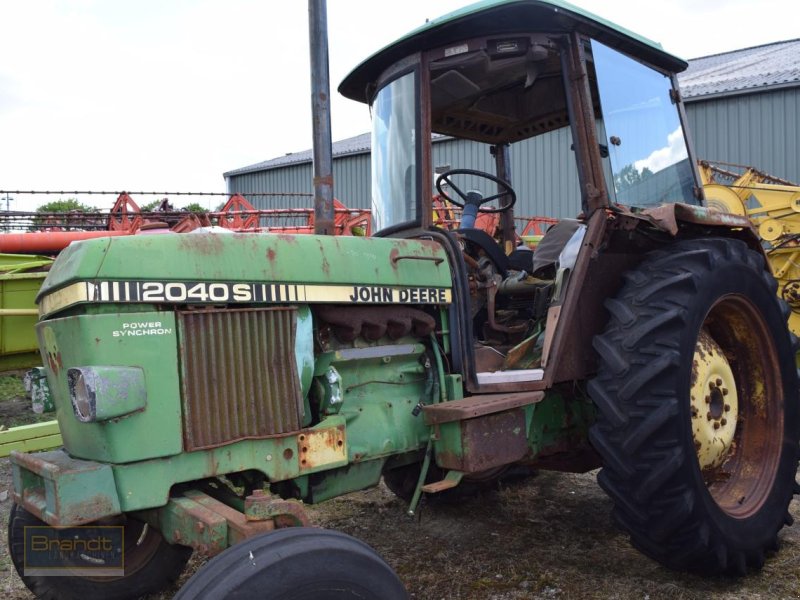 Traktor типа John Deere 2040 S *zur Teileverwertung*, Gebrauchtmaschine в Oyten (Фотография 1)