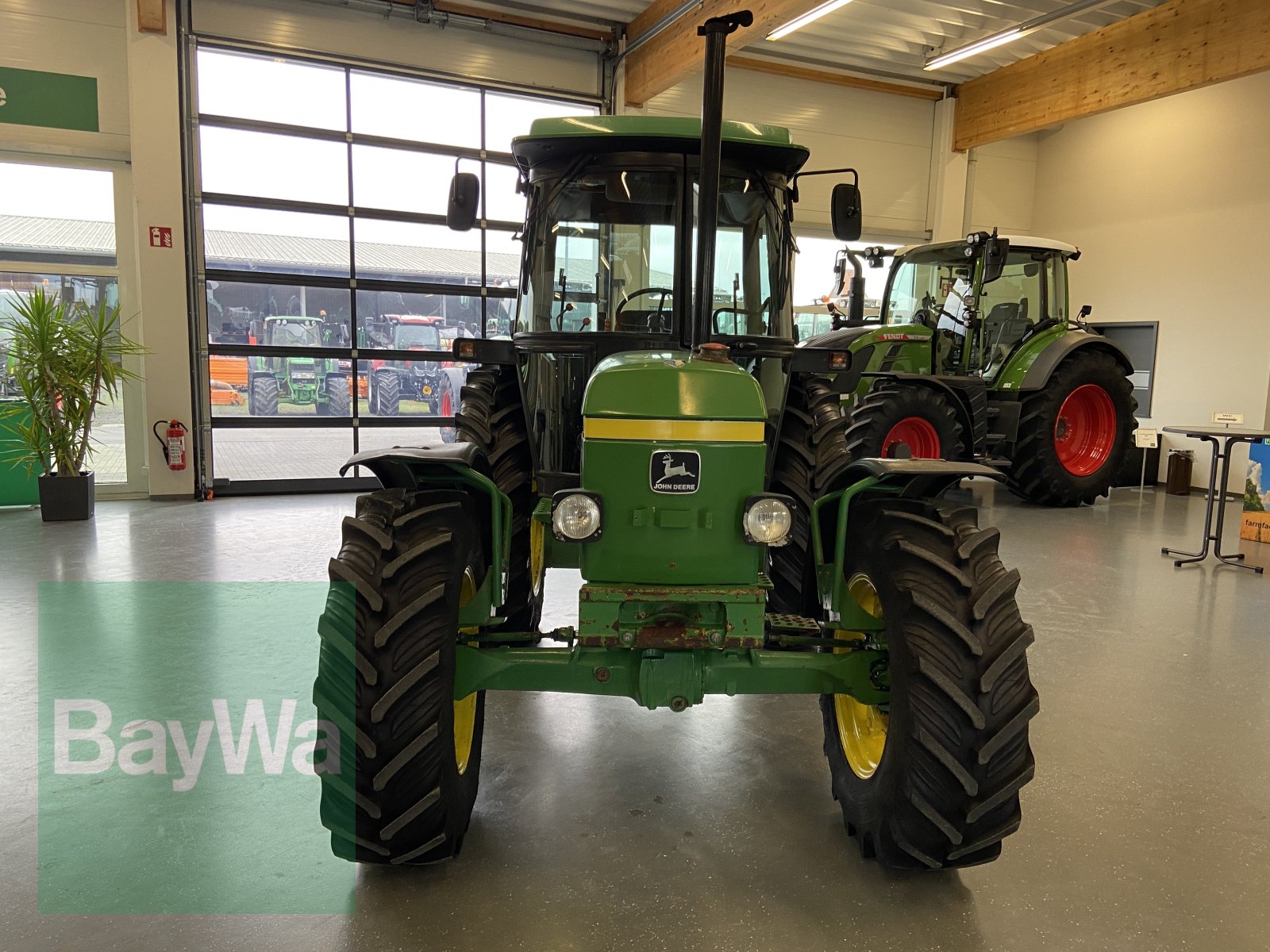 Traktor Türe ait John Deere 2040 S, Gebrauchtmaschine içinde Bamberg (resim 7)