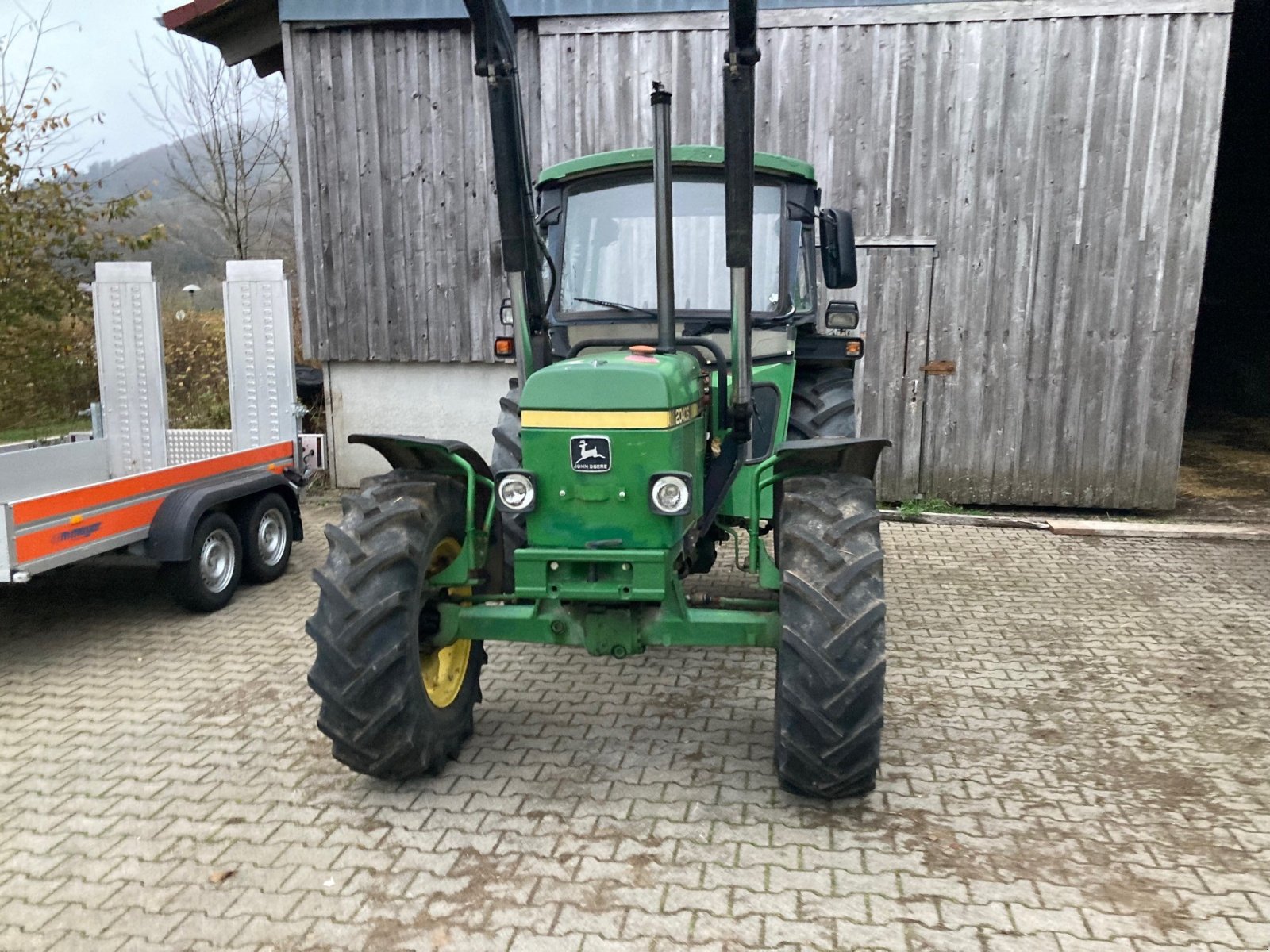 Traktor des Typs John Deere 2040 S, Gebrauchtmaschine in Petersberg (Bild 3)