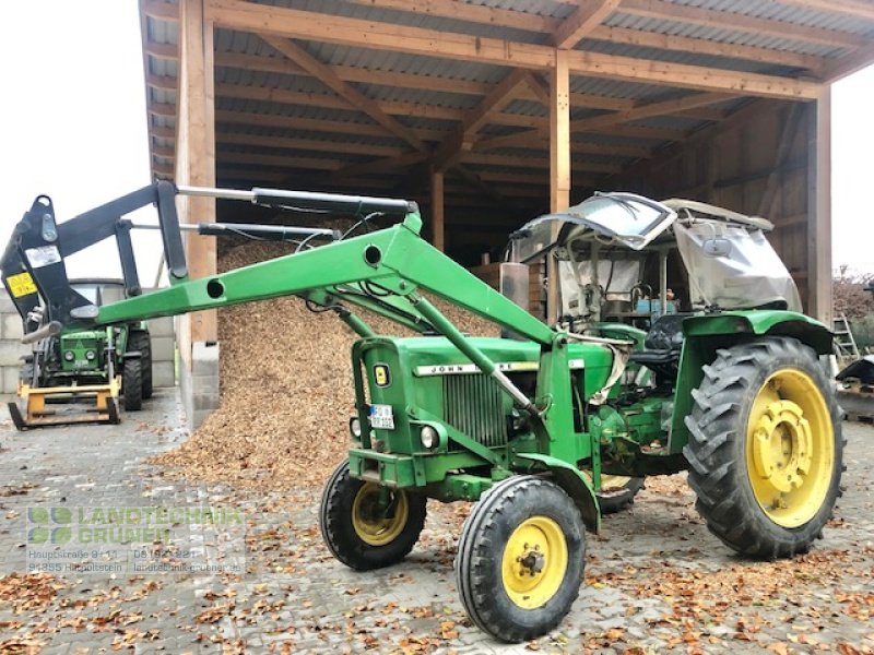 Traktor типа John Deere 2120 S, Gebrauchtmaschine в Hiltpoltstein (Фотография 4)