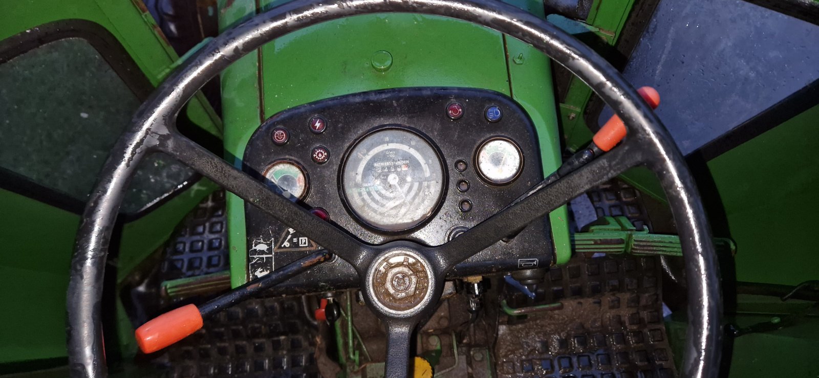 Traktor typu John Deere 2130 LS, Gebrauchtmaschine v Palling (Obrázek 12)