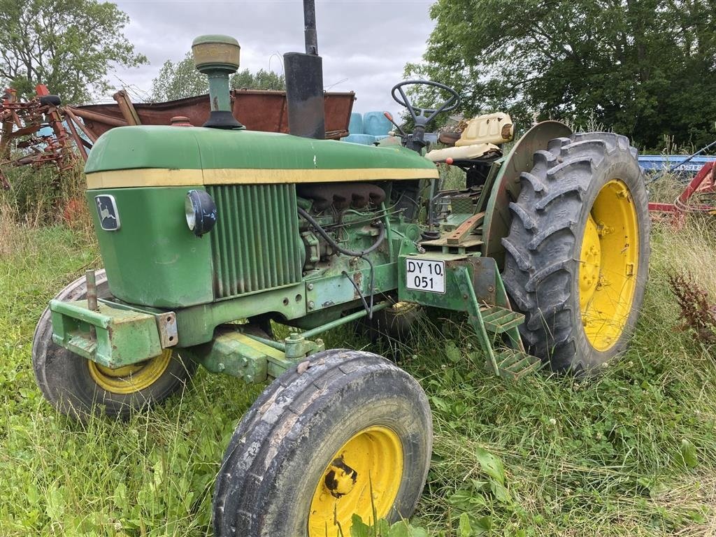 Traktor del tipo John Deere 2130, Gebrauchtmaschine In øster ulslev (Immagine 2)