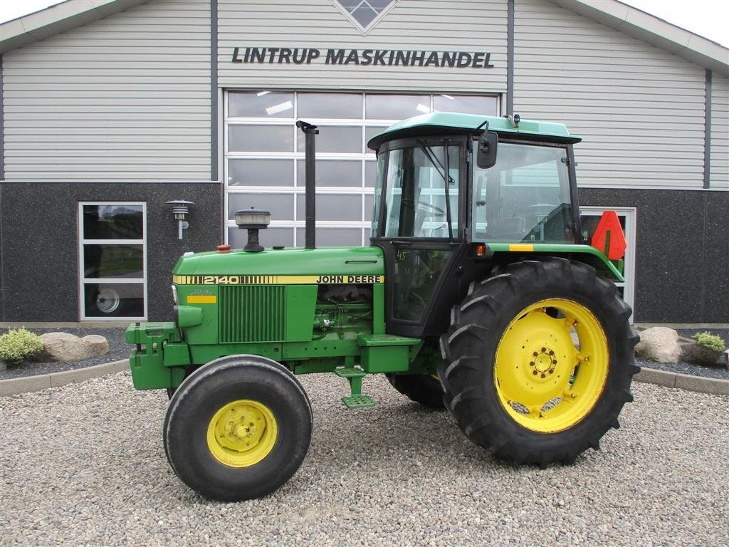 Traktor of the type John Deere 2140 SG2 Med store hjul, Gebrauchtmaschine in Lintrup (Picture 1)