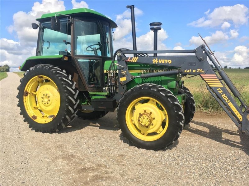 Traktor типа John Deere 2140 SGII med frontlæsser, Gebrauchtmaschine в Bjerringbro