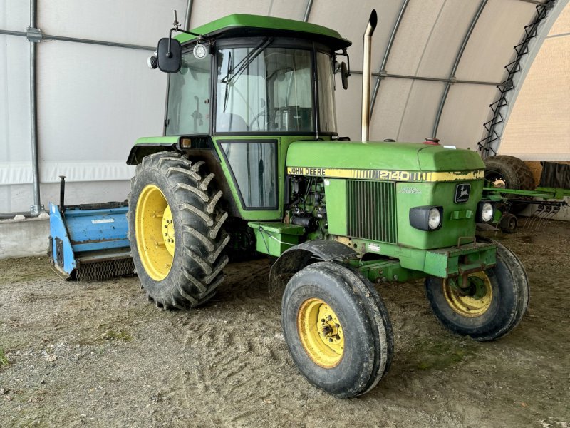 Traktor van het type John Deere 2140, Gebrauchtmaschine in Bad Füssing (Foto 1)