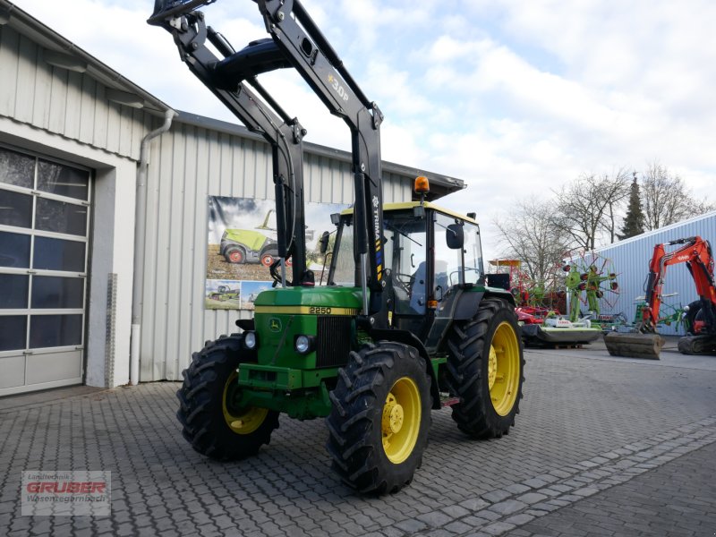 Traktor des Typs John Deere 2250 AS + Frontlader TRIMA, Gebrauchtmaschine in Dorfen (Bild 1)