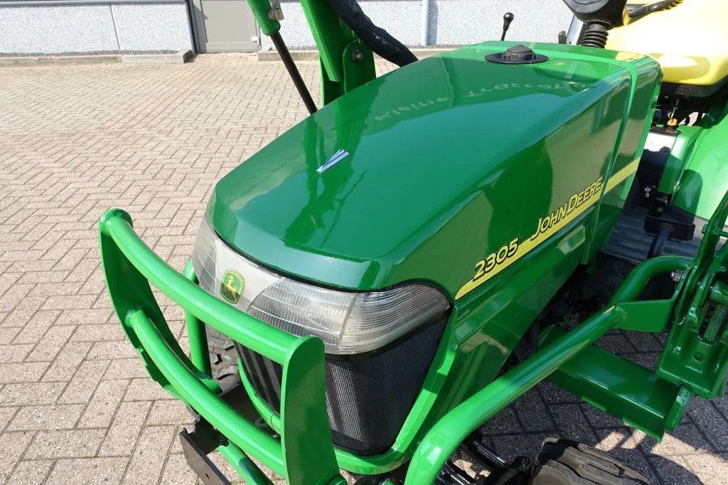 Traktor van het type John Deere 2305 4wd HST / 0923 Draaiuren / Voorlader, Gebrauchtmaschine in Swifterband (Foto 8)