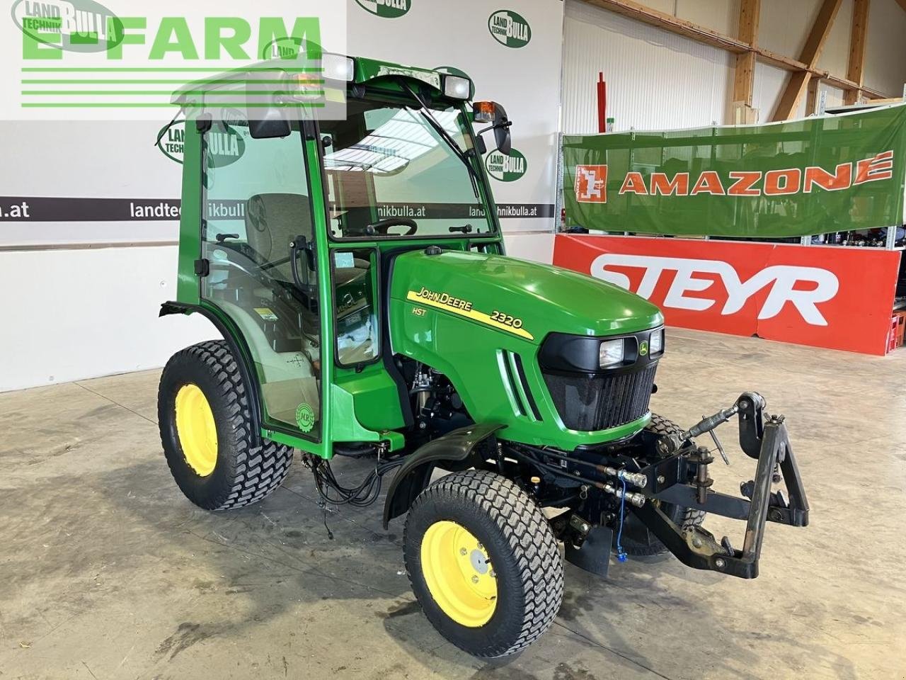 Traktor of the type John Deere 2320 hst, Gebrauchtmaschine in Sierning (Picture 2)