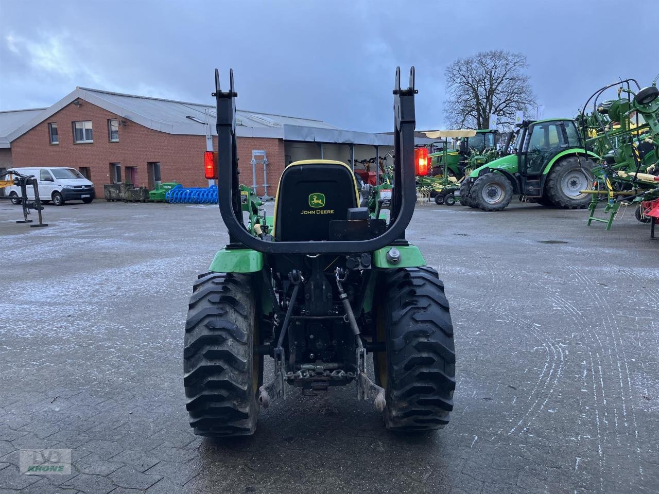 Traktor typu John Deere 2320, Gebrauchtmaschine v Spelle (Obrázek 4)