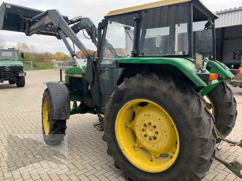 Traktor des Typs John Deere 2450 LS, Gebrauchtmaschine in Hermannsburg (Bild 2)