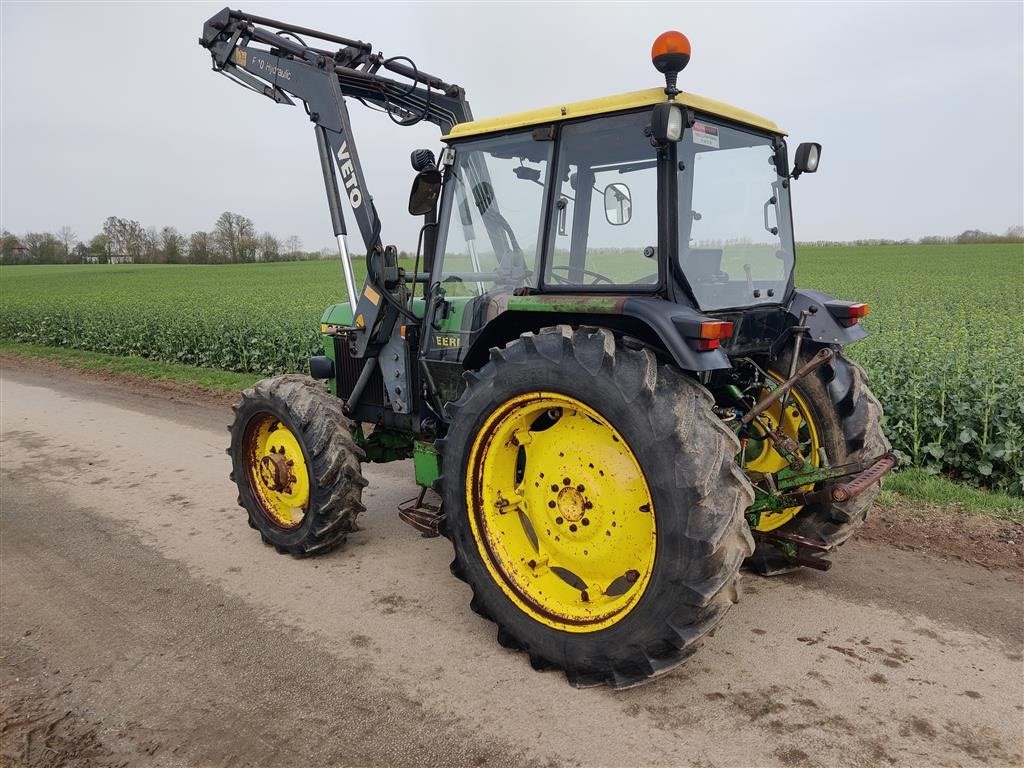 Traktor of the type John Deere 2450 Med frontlæsser m/4 redskaber, Gebrauchtmaschine in Vils, Mors (Picture 6)