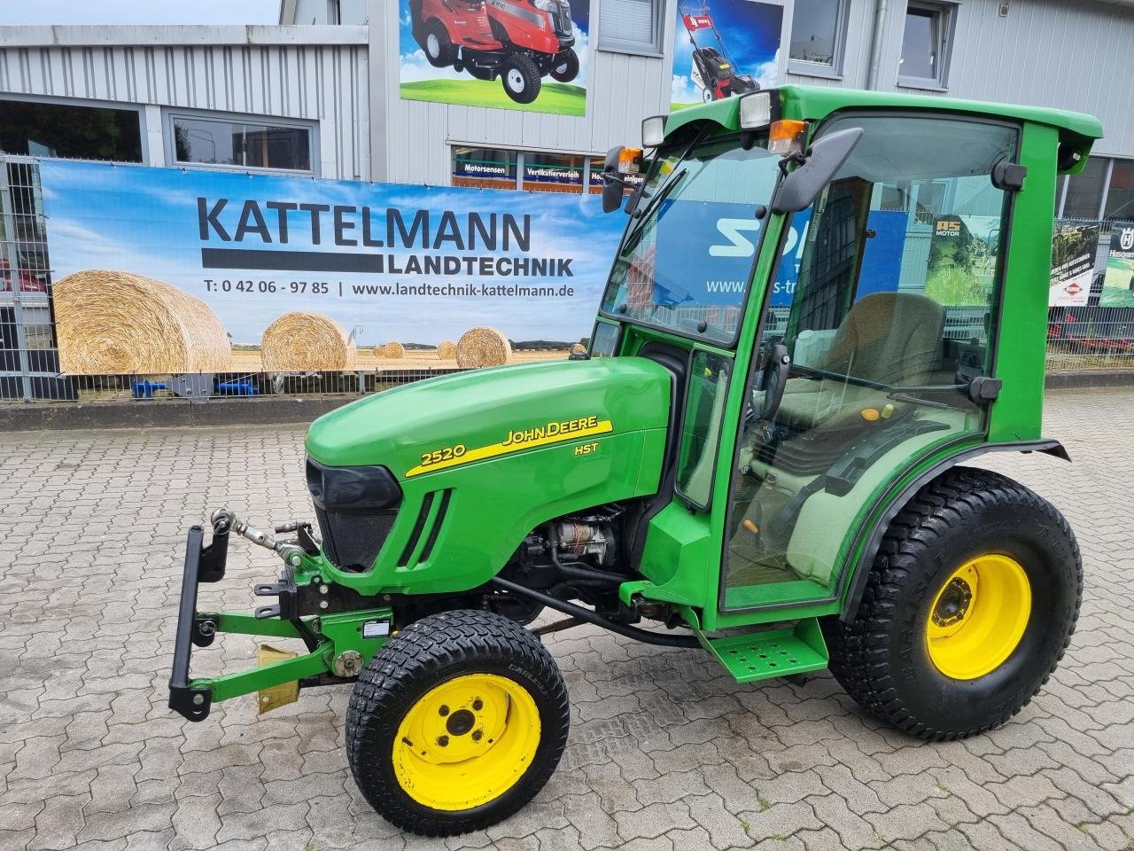 Traktor типа John Deere 2520HST, Gebrauchtmaschine в Stuhr (Фотография 2)