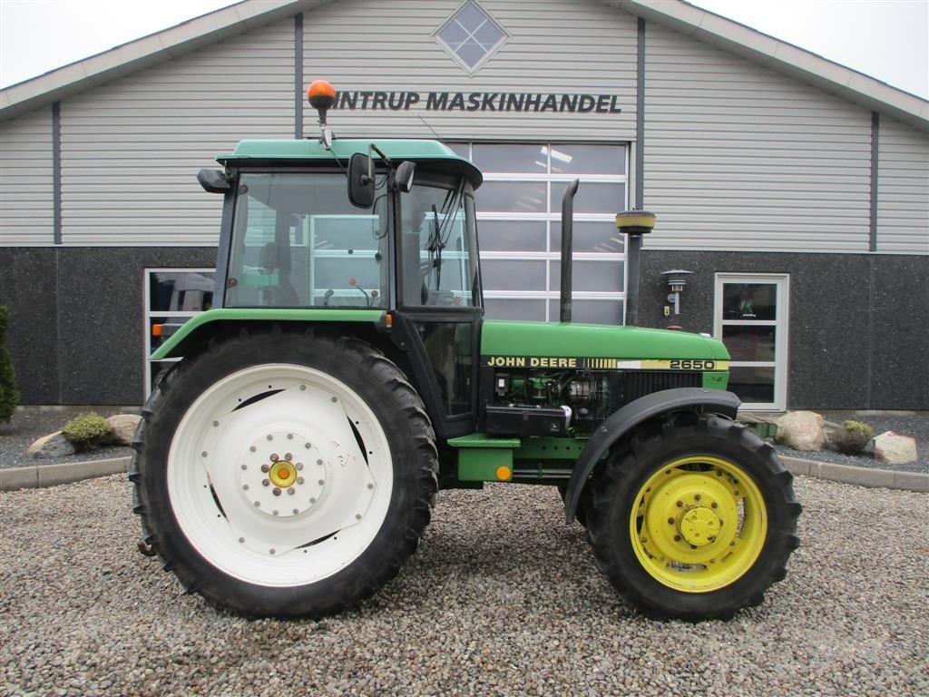 Traktor του τύπου John Deere 2650 Med SGII kabine, 540 og 1000 pto omd, Gebrauchtmaschine σε Lintrup (Φωτογραφία 3)