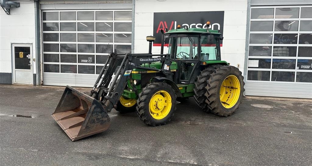 Traktor du type John Deere 2850 4 WD. Med Ålø frontlæsser. (Momsfri), Gebrauchtmaschine en Dronninglund (Photo 1)