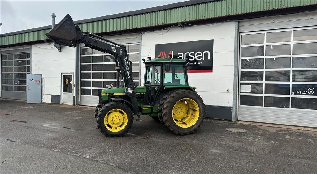 Traktor du type John Deere 2850 4 WD. Med Ålø frontlæsser. (Momsfri), Gebrauchtmaschine en Dronninglund (Photo 2)