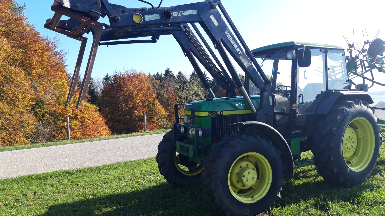 Traktor tip John Deere 2850 A, Gebrauchtmaschine in Münsterhausen (Poză 2)