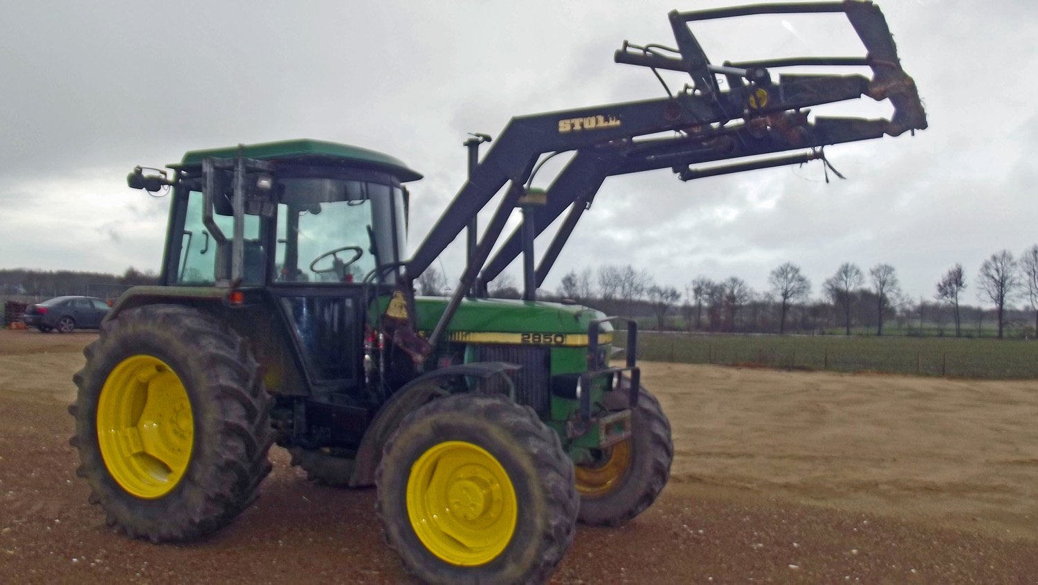 Traktor des Typs John Deere 2850+ Frontlader, Gebrauchtmaschine in Mittelsdorf (Bild 2)