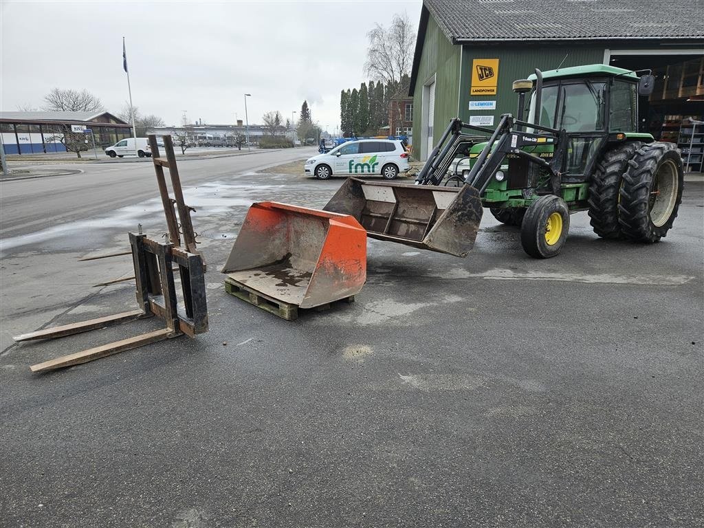 Traktor типа John Deere 2850 med frontlæsser og redskaber, Gebrauchtmaschine в Nykøbing Falster (Фотография 6)