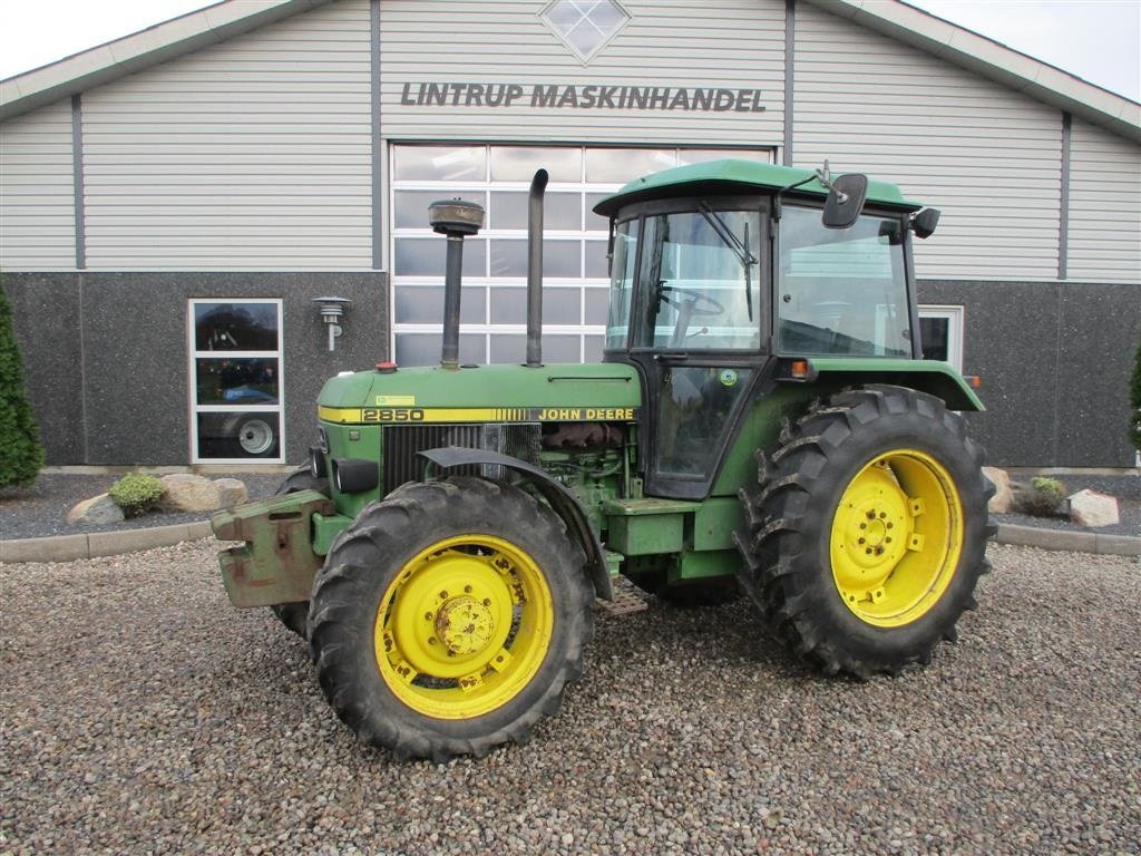 Traktor tip John Deere 2850 Med nye bagdæk på, Gebrauchtmaschine in Lintrup (Poză 1)