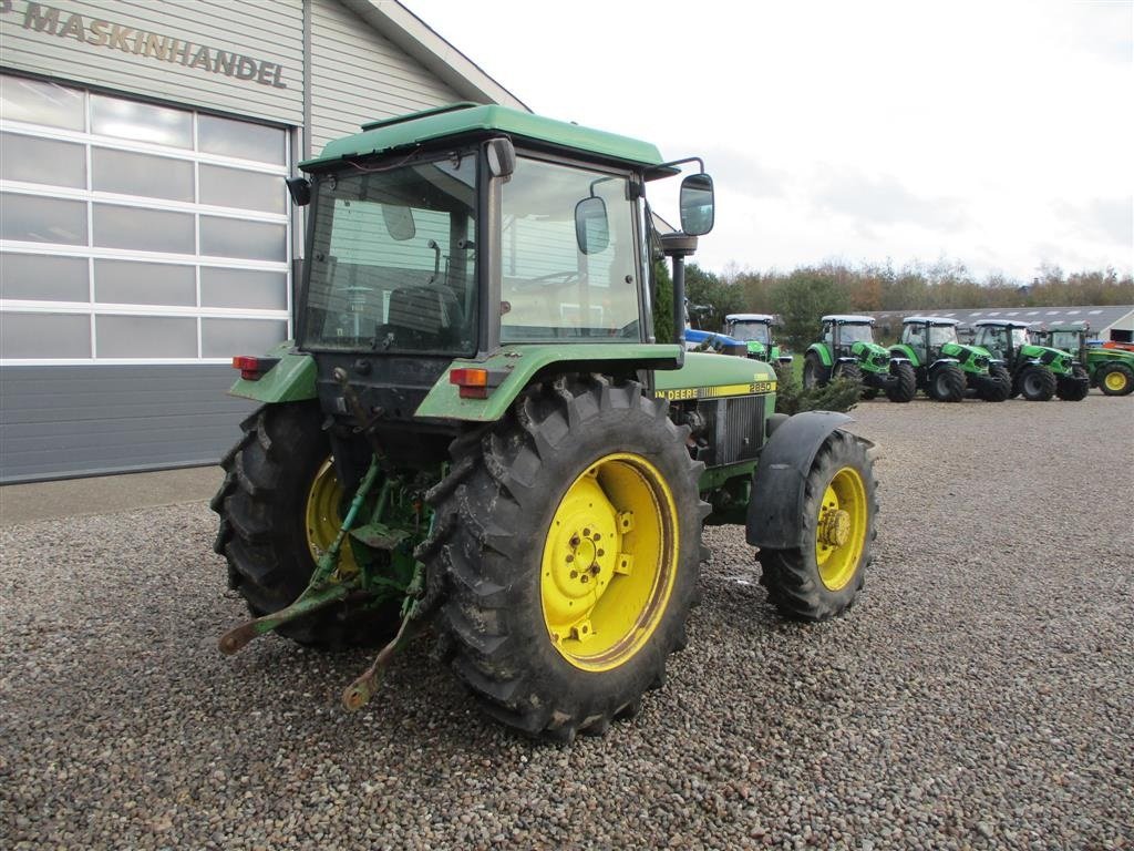 Traktor typu John Deere 2850 Med nye bagdæk på, Gebrauchtmaschine v Lintrup (Obrázek 8)