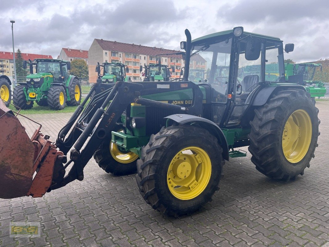 Traktor typu John Deere 2850, Gebrauchtmaschine w Grabow (Zdjęcie 4)