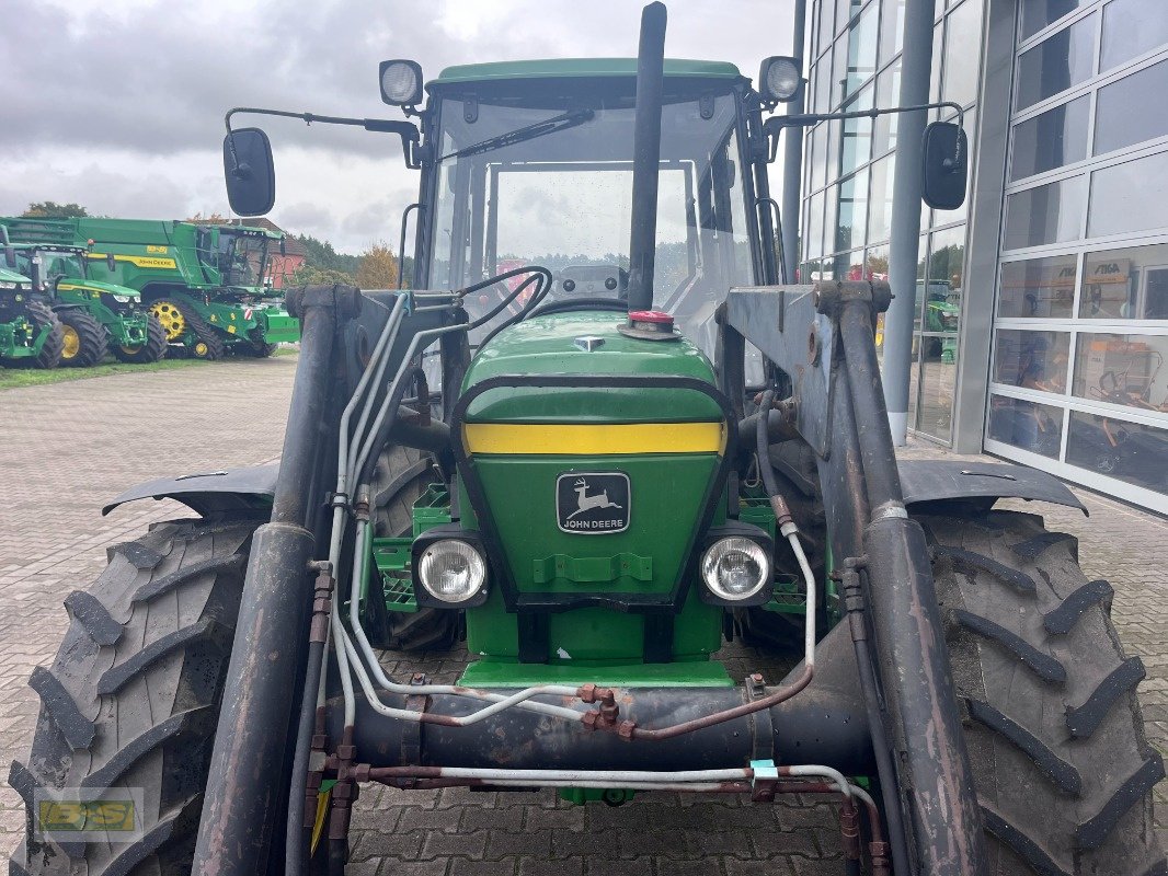 Traktor du type John Deere 2850, Gebrauchtmaschine en Grabow (Photo 21)