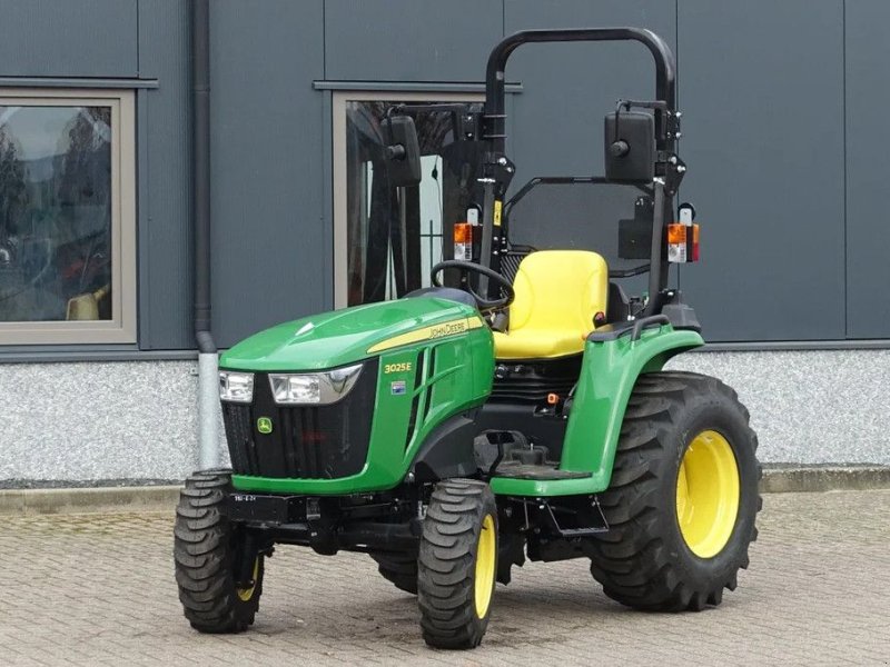 Traktor tip John Deere 3025E 4wd HST / 0002 Draaiuren / Actieprijs, Gebrauchtmaschine in Swifterband (Poză 1)