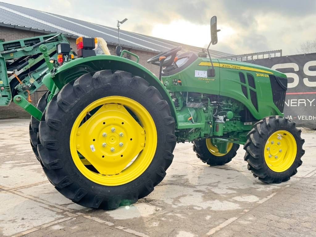 Traktor Türe ait John Deere 3036EN 4WD - New / Unused / 2024 / 36hp, Gebrauchtmaschine içinde Veldhoven (resim 4)