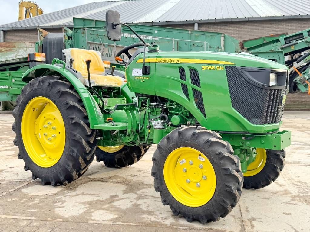 Traktor Türe ait John Deere 3036EN 4WD - New / Unused / 2024 / 36hp, Gebrauchtmaschine içinde Veldhoven (resim 5)