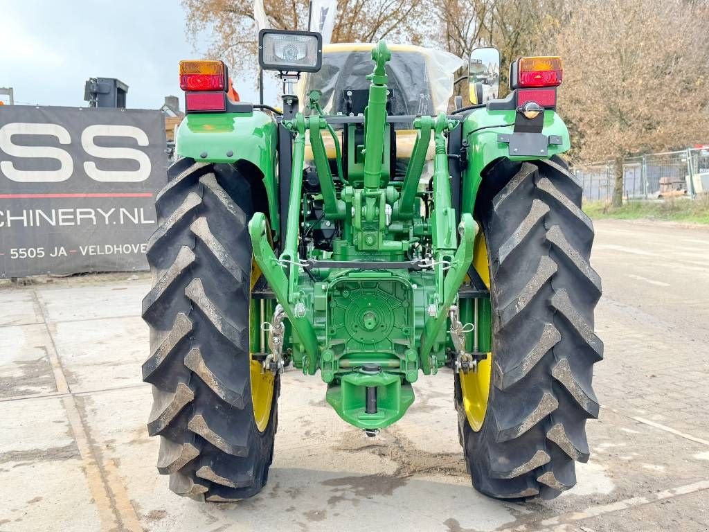 Traktor typu John Deere 3036EN 4WD - New / Unused / 2024 / 36hp, Gebrauchtmaschine w Veldhoven (Zdjęcie 3)