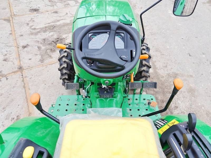 Traktor du type John Deere 3036EN 4WD - New / Unused / 36hp, Gebrauchtmaschine en Veldhoven (Photo 8)