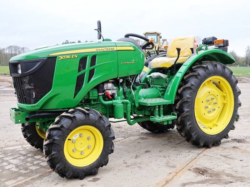 Traktor van het type John Deere 3036EN 4WD - New / Unused / 36hp, Gebrauchtmaschine in Veldhoven (Foto 1)