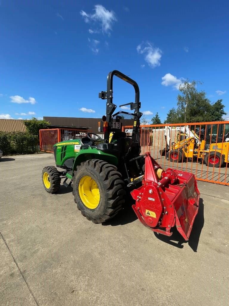 Traktor Türe ait John Deere 3038 E, Gebrauchtmaschine içinde Booischot (resim 7)