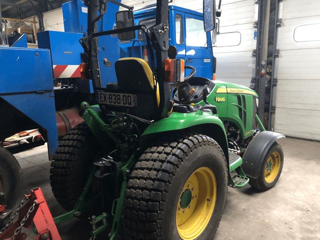 Traktor del tipo John Deere 3038 R, Gebrauchtmaschine en Vogelsheim (Imagen 3)