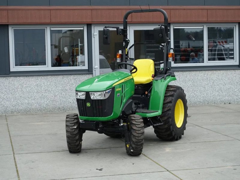 Traktor a típus John Deere 3038e 4wd HST / 0001 Draaiuren / Actieprijs, Gebrauchtmaschine ekkor: Swifterband (Kép 1)