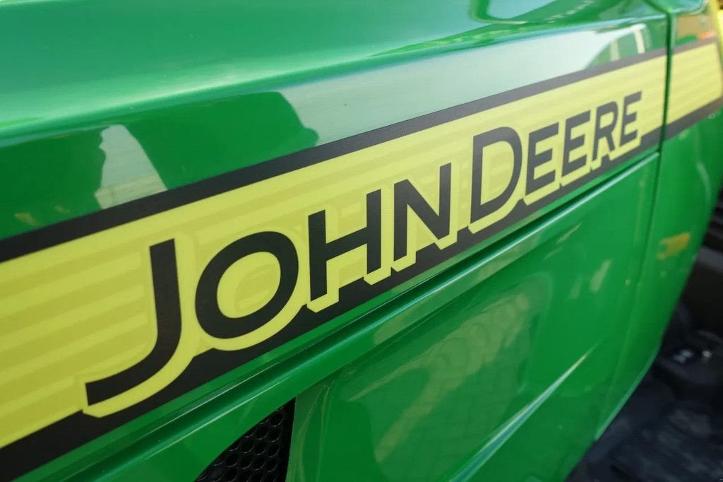 Traktor van het type John Deere 3038E 4wd HST / 0013 Draaiuren / Voorlader, Gebrauchtmaschine in Swifterband (Foto 9)