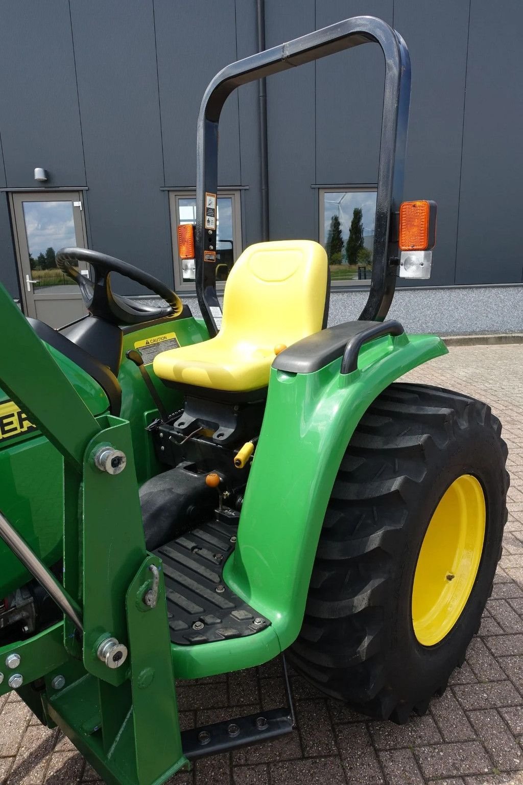 Traktor tip John Deere 3038E 4wd HST / 00310 Draaiuren / Voorlader, Gebrauchtmaschine in Swifterband (Poză 11)