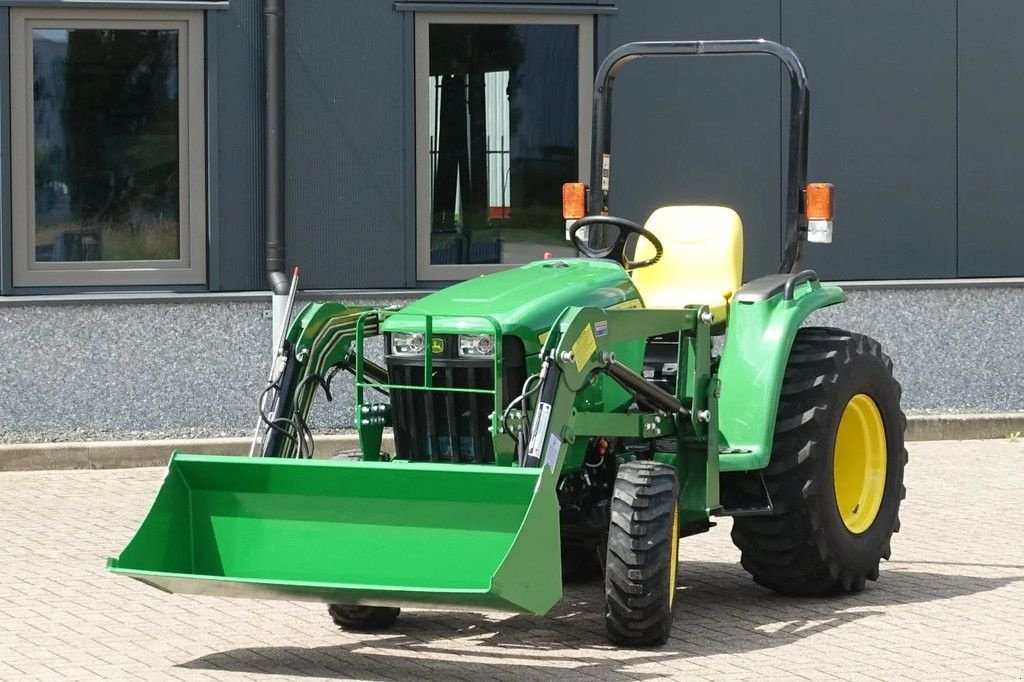 Traktor del tipo John Deere 3038E 4wd HST / 00310 Draaiuren / Voorlader, Gebrauchtmaschine en Swifterband (Imagen 1)